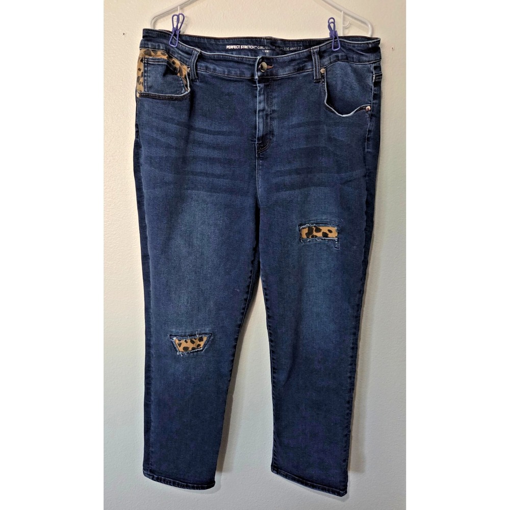 Chicos Perfect Stretch Girlfriend Slim Leg Ankle Denim Jeans Leopard Cheetah 3
